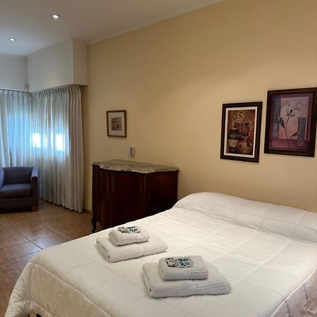 Lpr Express Eze Airport Hotel Monte Grande Exterior photo