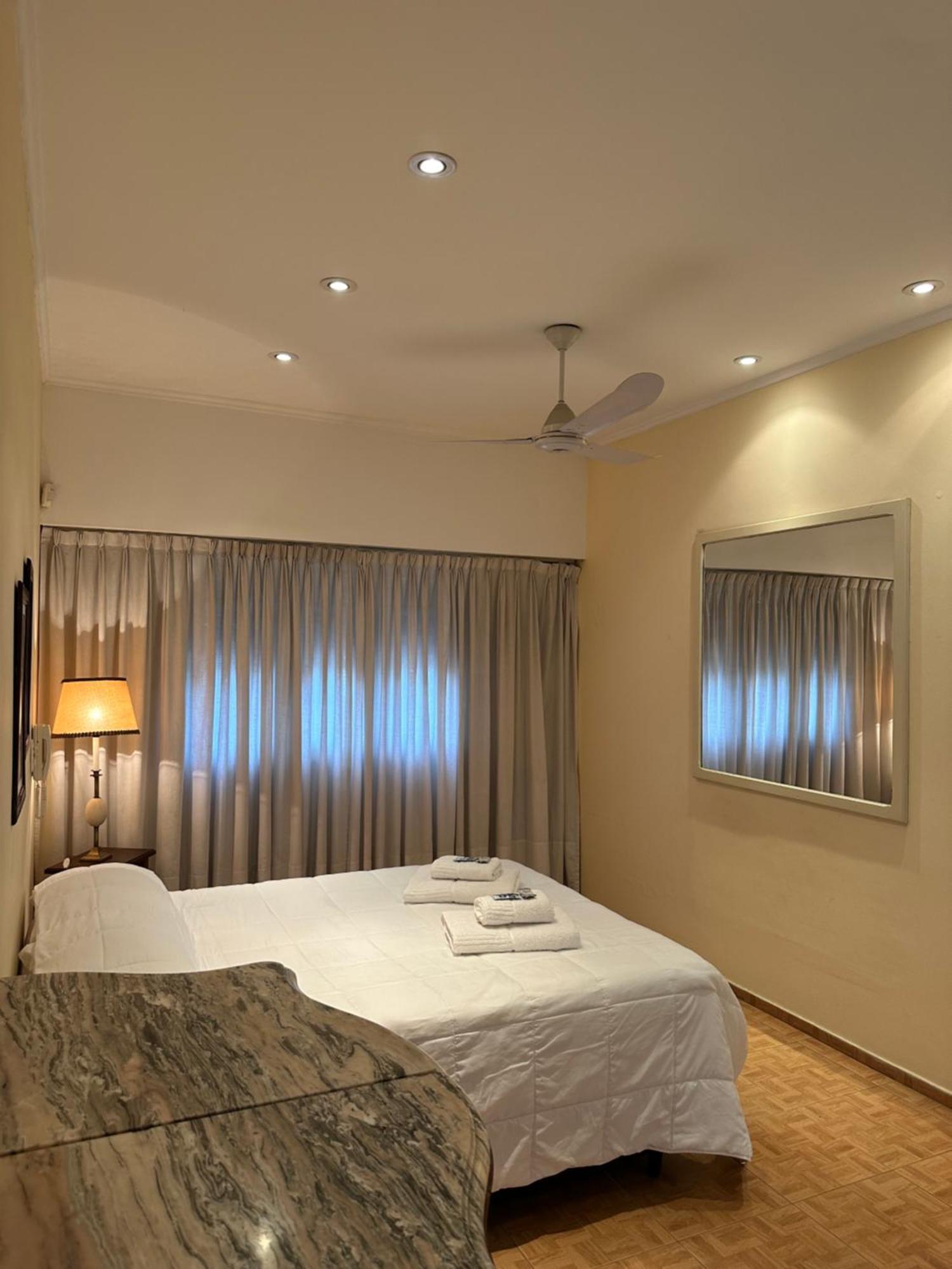 Lpr Express Eze Airport Hotel Monte Grande Exterior photo