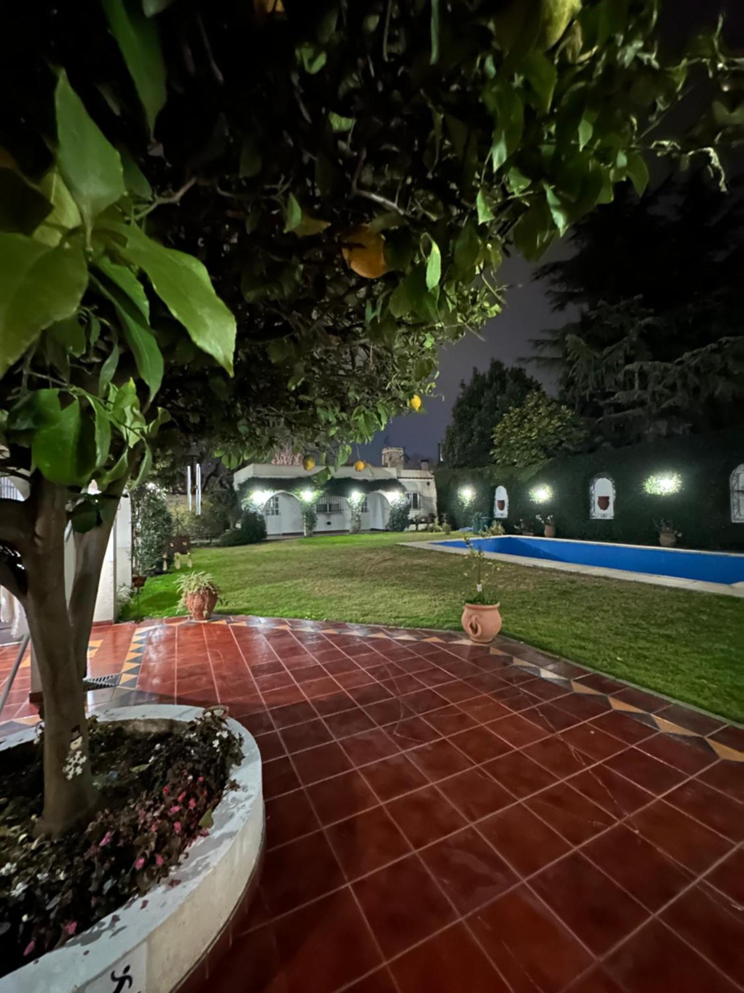 Lpr Express Eze Airport Hotel Monte Grande Exterior photo