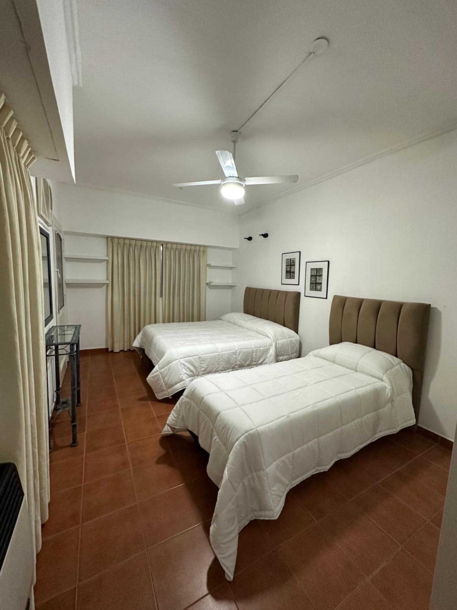 Lpr Express Eze Airport Hotel Monte Grande Exterior photo