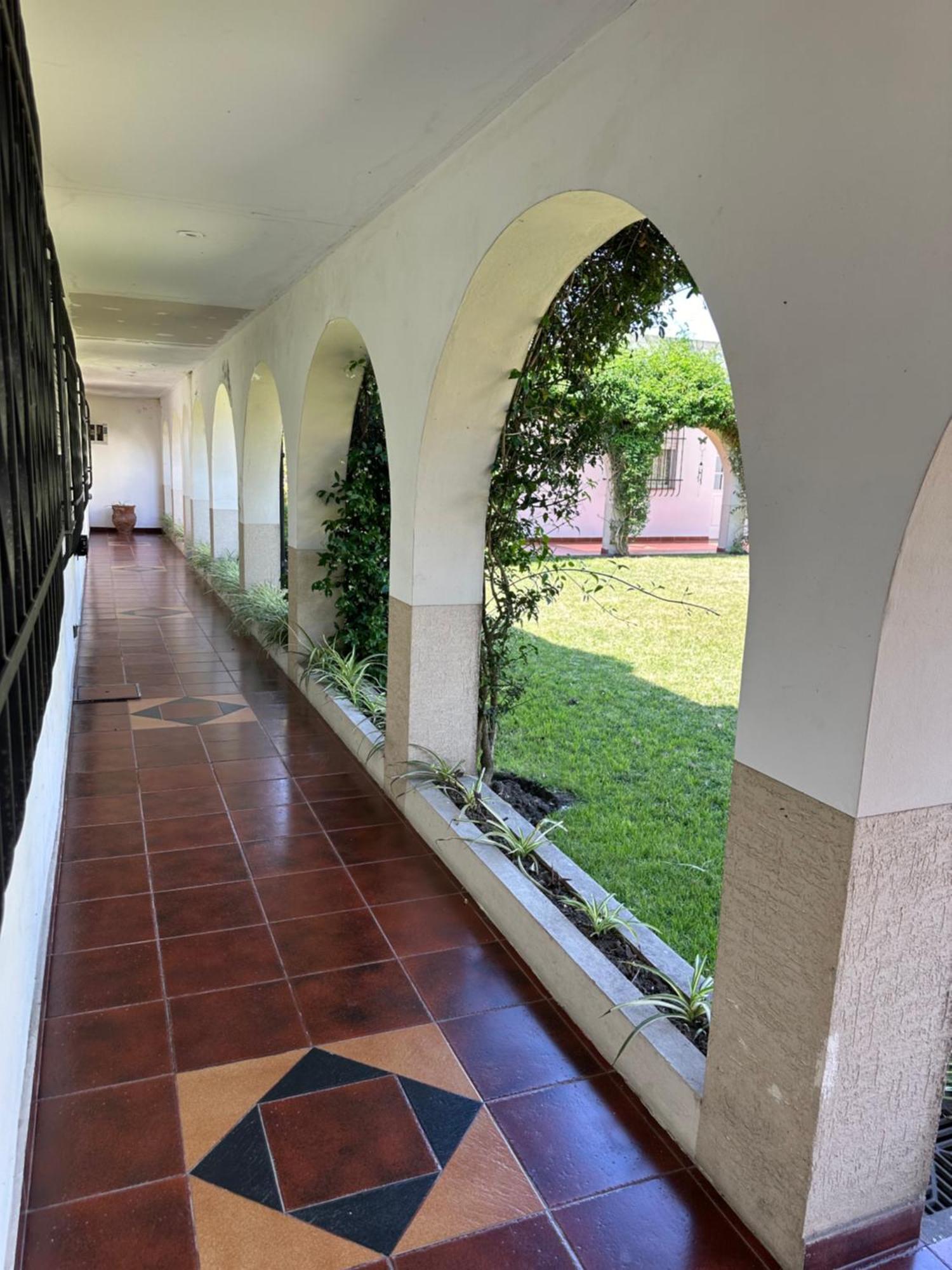 Lpr Express Eze Airport Hotel Monte Grande Exterior photo